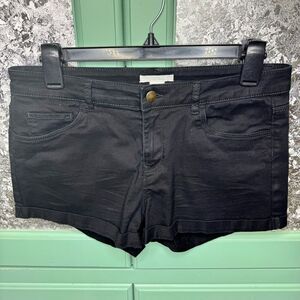 H&M Shorts Black Cotton Blend Mid Rise Straight Roll Up Regular Fit Denim Size 8